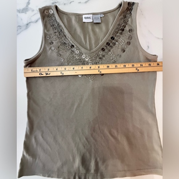 Together Embellished V-Neck Tank Top size Small - Picture 2 of 3